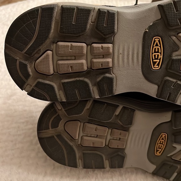 Keen Utility Men's Sparta Low Height Alloy Toe Work Shoe Size 12 EE - Picture 7 of 11